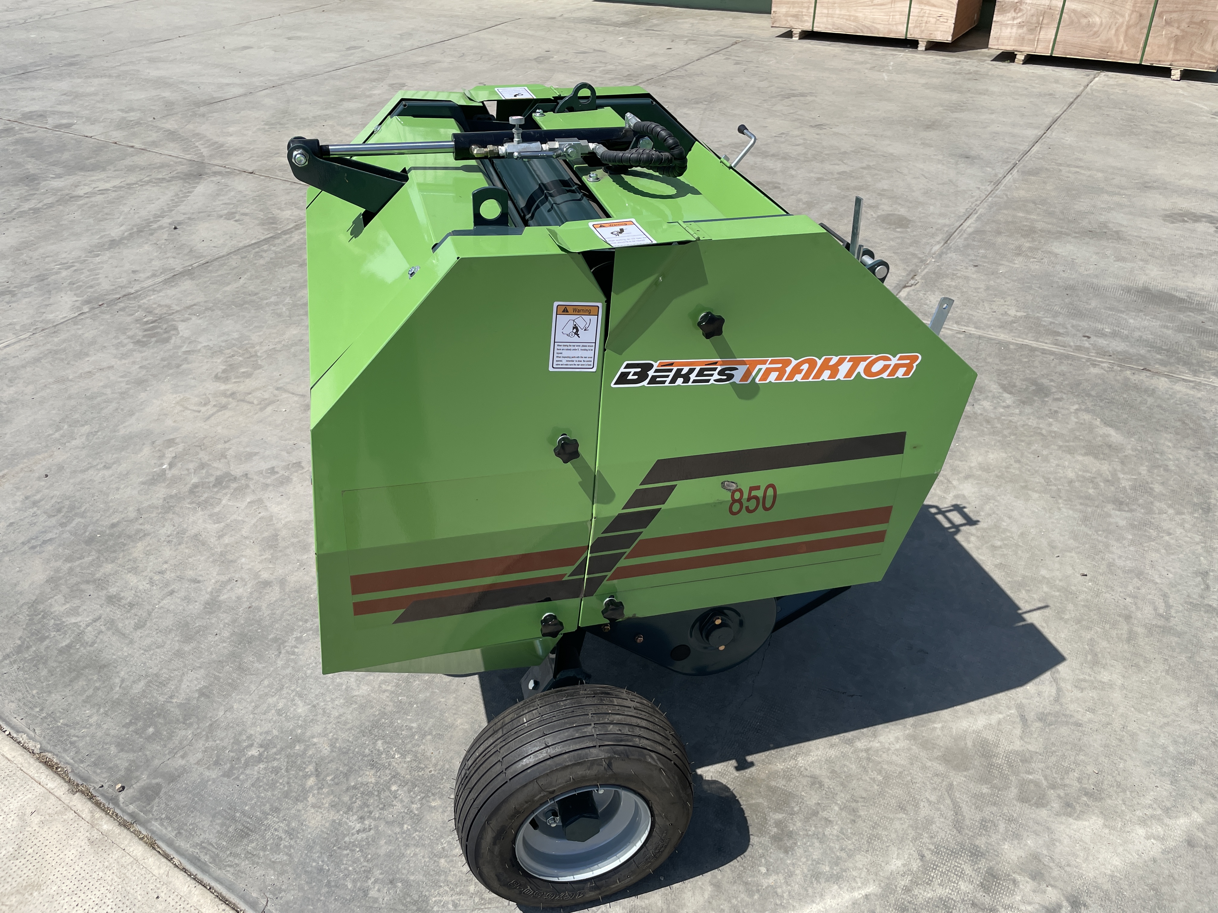 HB-850 Mini körbálázó kép 2