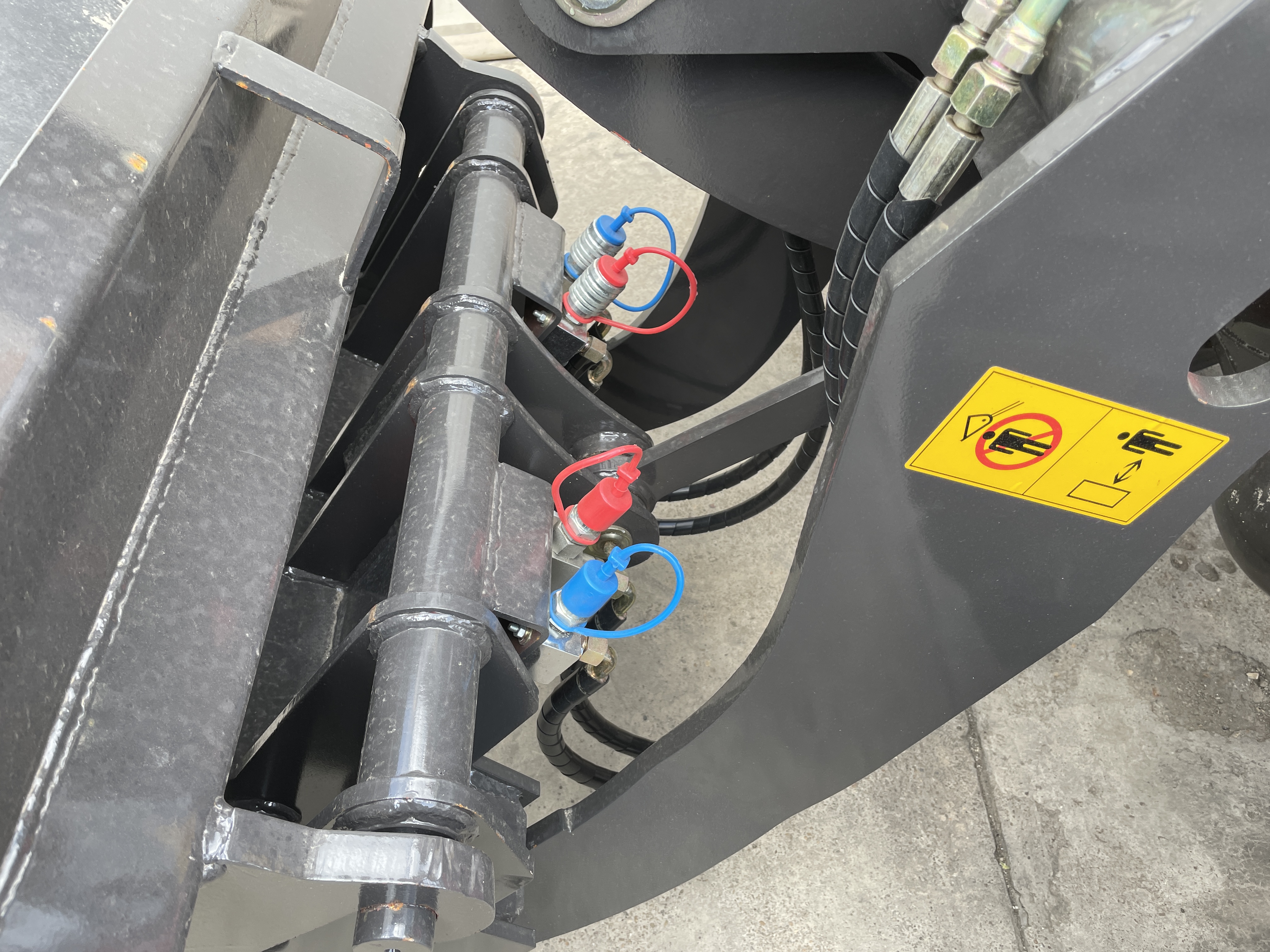 Wolf WL 780T Mini Derékcsuklós rakodógép kép 7