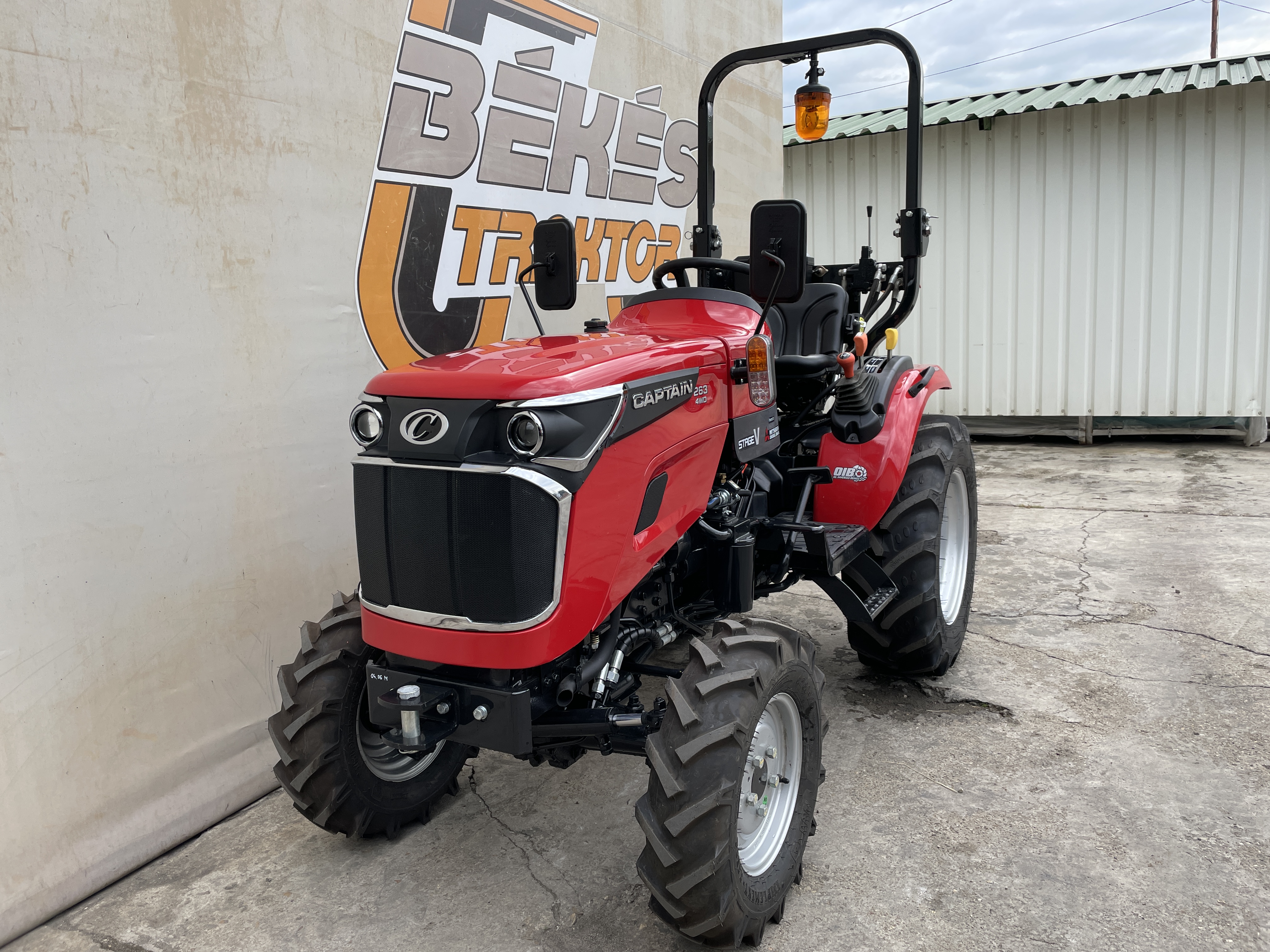 Captain 263 traktor kép 13