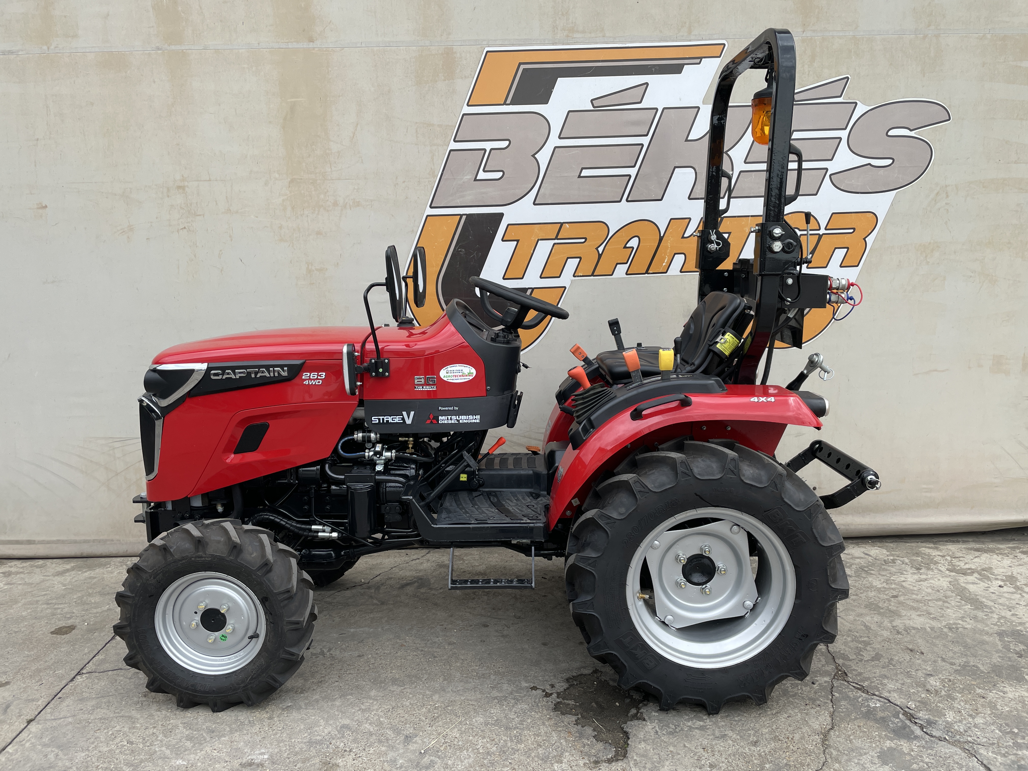 Captain 263 traktor kép 11