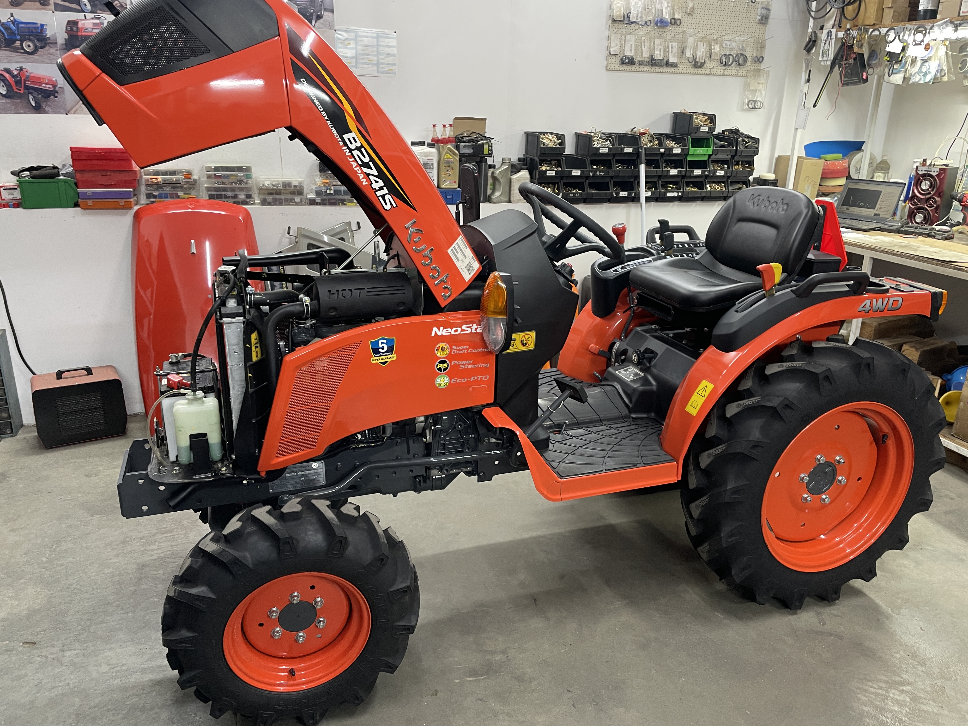 Kubota B2741S kép 16