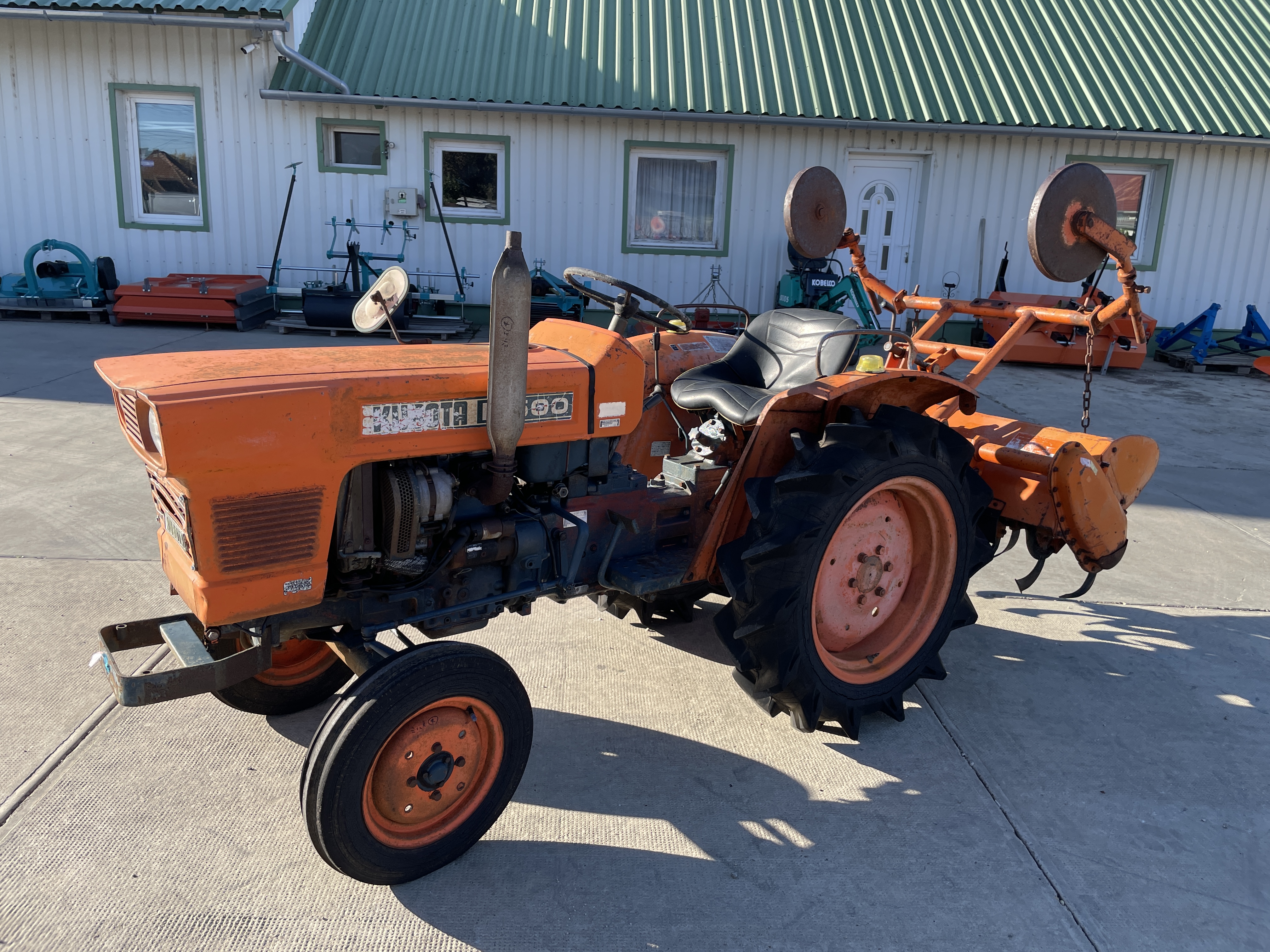 Kubota L-1500 (2)