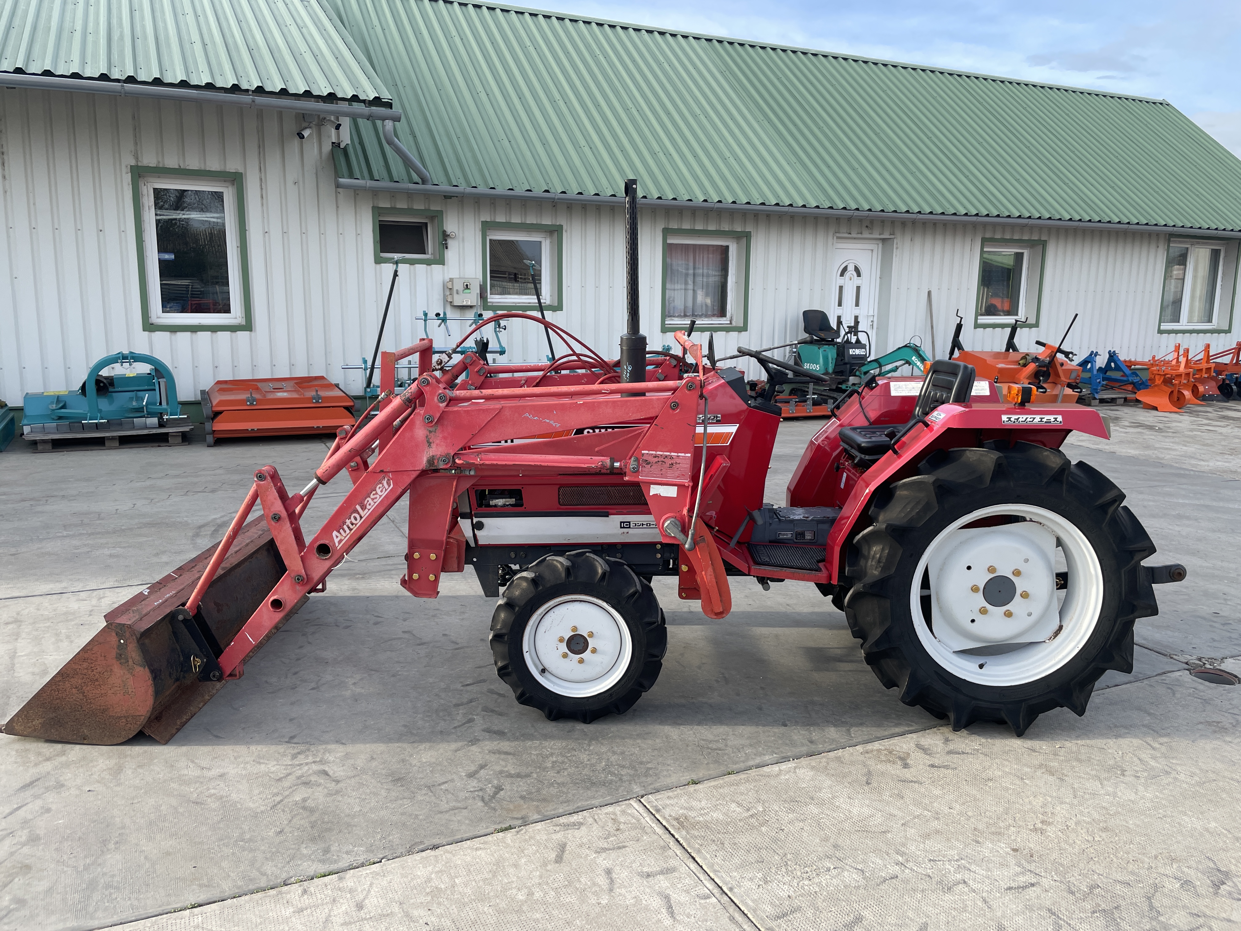 Shibaura P21F Rakodós traktor