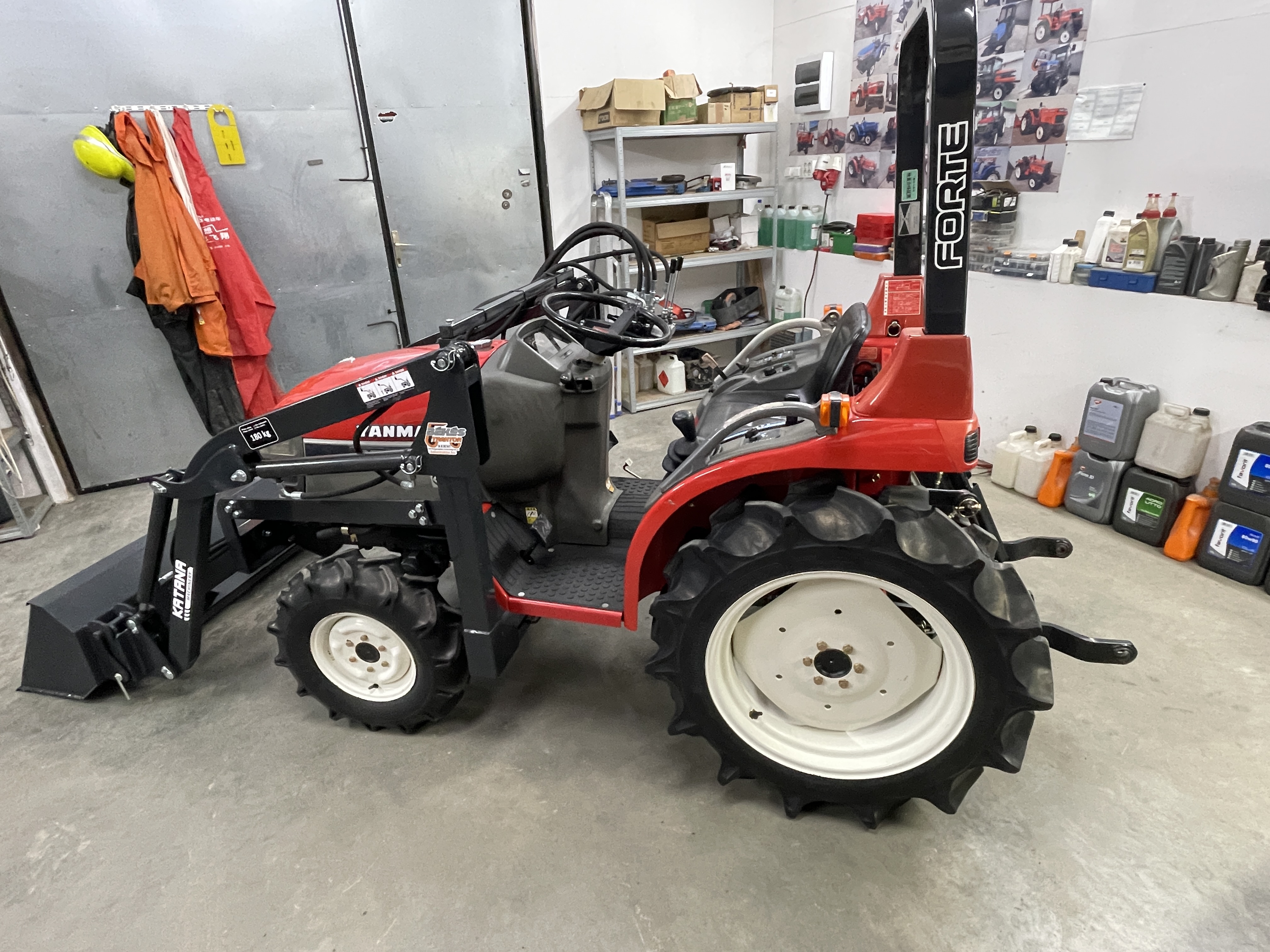 Yanmar AF18 Rakodós kép 15