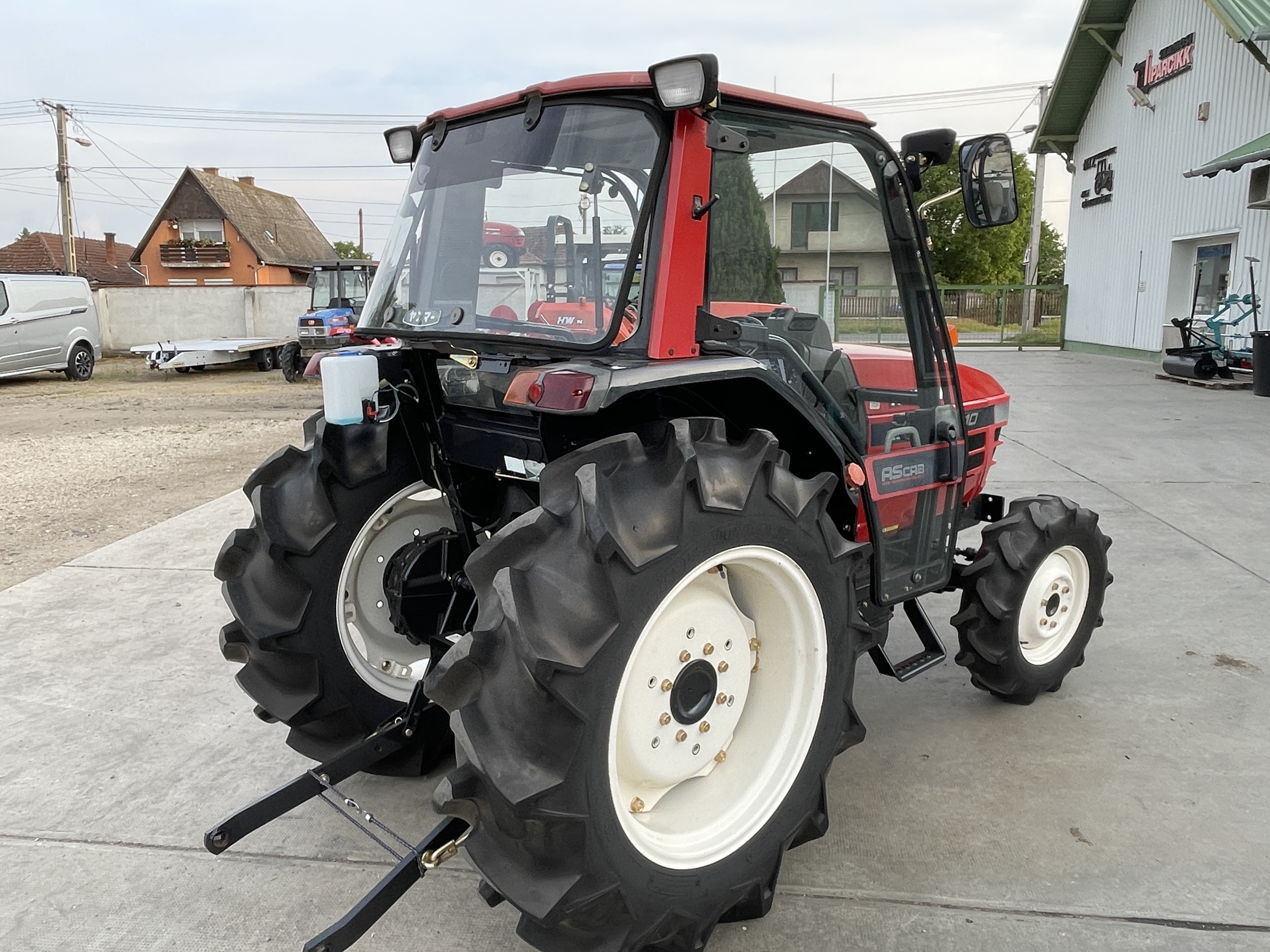 Yanmar AF310 Fülkés traktor kép 18