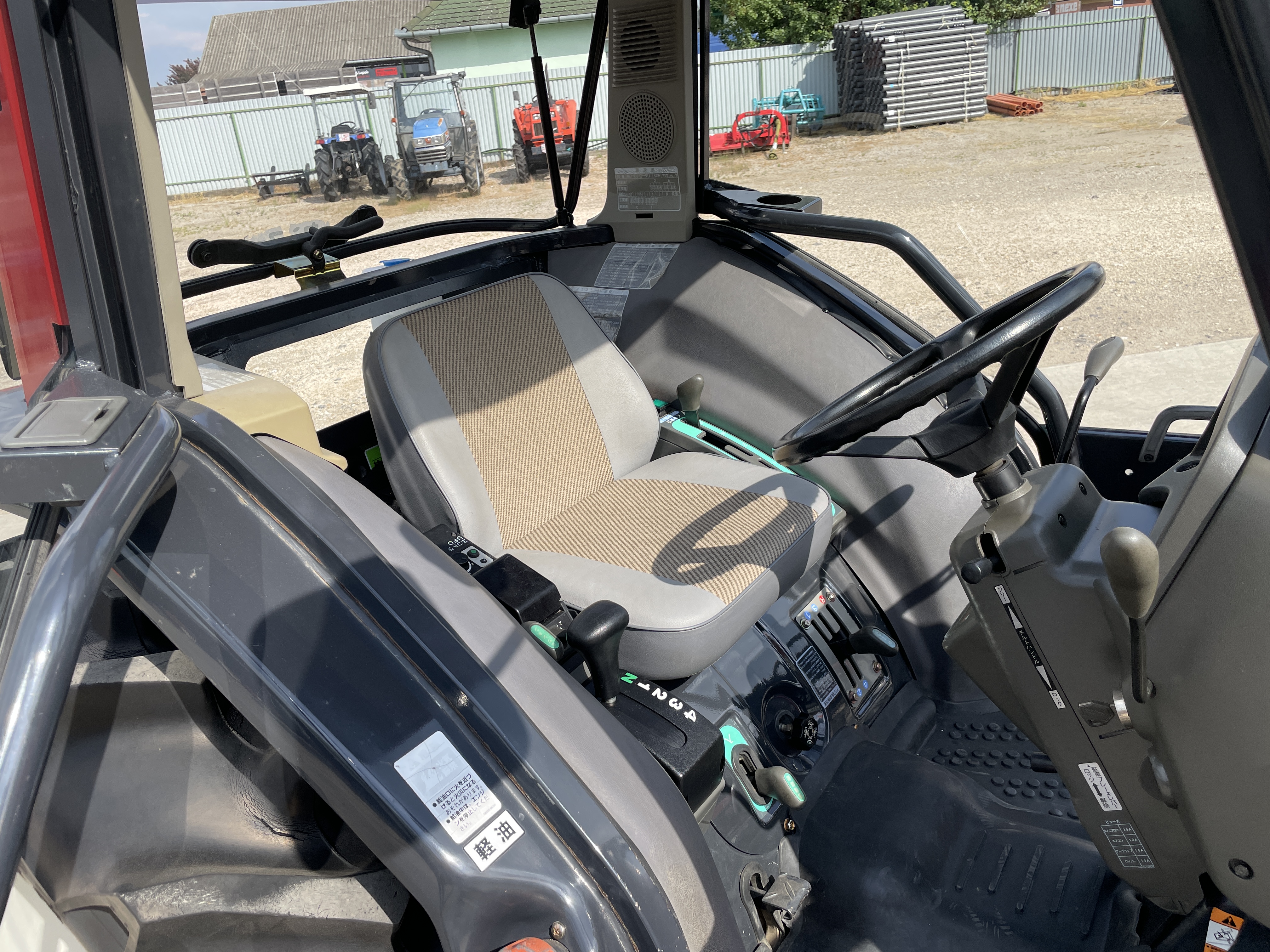 Yanmar AF310 Fülkés traktor kép 8